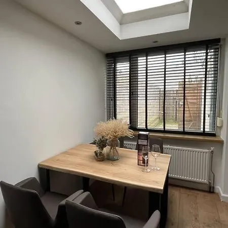 Knus Tilburgo